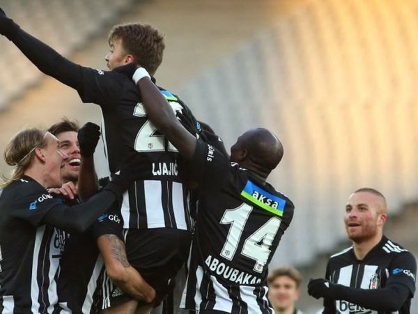 Beşiktaş Adem Ljajic İle Devre Arasında Yollarını Ayırmak İstiyor!