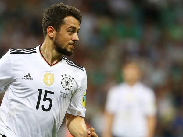 Beşiktaş Amin Younes'i Transfer Etmek İstiyor!