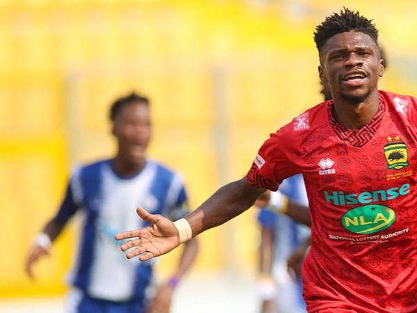 Beşiktaş golcü transferinde Franck Etouga'yı gözüne kestirdi!