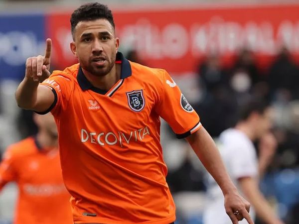 Beşiktaş, Medipol Başakşehir formasını terleten Trezeguet'i transferde kadrosuna katmak istiyor!