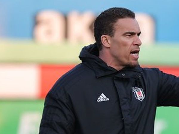 Beşiktaş Teknik Direktörü Valerien Ismael, Emirhan İlkhan'ın başka takıma transferine onay vermedi!