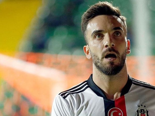 Beşiktaş Teknik Direktörü Valerien Ismael, Kenan Karaman'ın başka takıma transferi konusunda kararsız kaldı!