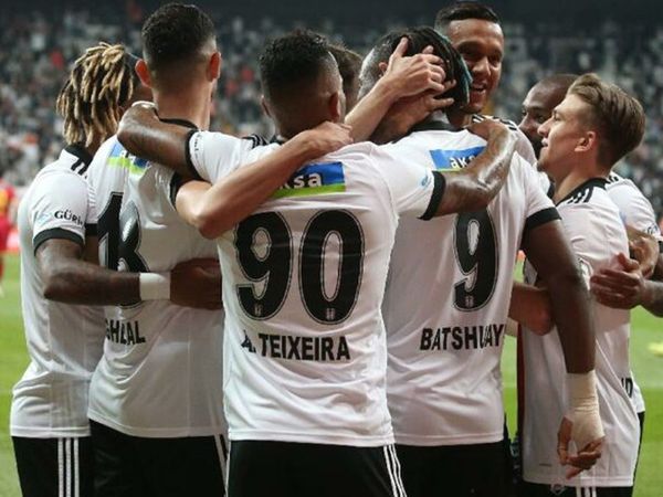Beşiktaş, Türkiye'de Kadro Değeri En Yüksek Takım Oldu!