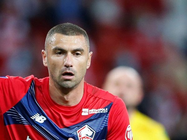 Beşiktaş'a transfer olacağı konuşulan Burak Yılmaz ABD'ye gitmeye hazırlanıyor!