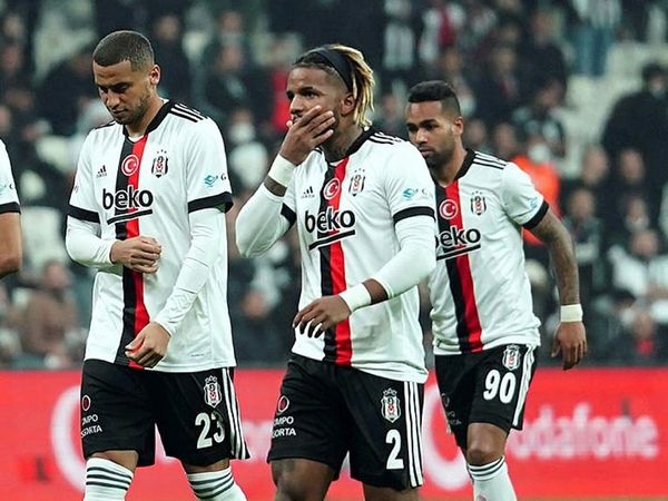 Beşiktaş'ın Zararı Çok Konuşuluyor!