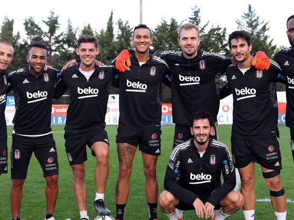 Beşiktaş'ta Gökhan Töre İle Ocak Ayında Yollar Ayrılacak!