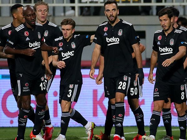 Beşiktaş'ta Kenan Karaman Ameliyat Oldu!