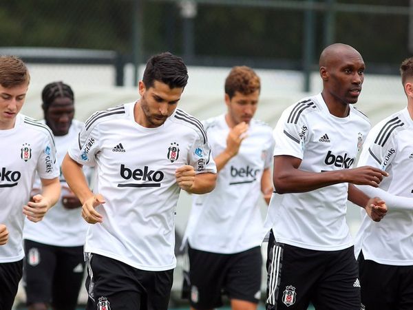 Beşiktaş'ta Ljajic, Lens ve Douglas İçin Çarpıcı Kararlar Alındı!