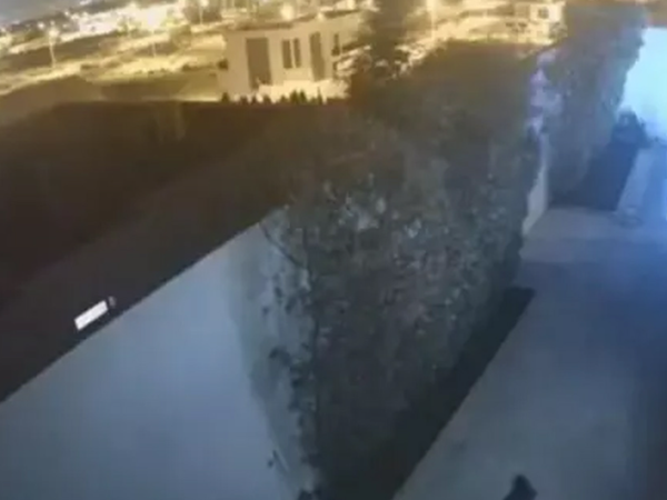 Binlerce kişinin hayatını kaybettiği Fas depreminde mavi gizemli ışık görüldü