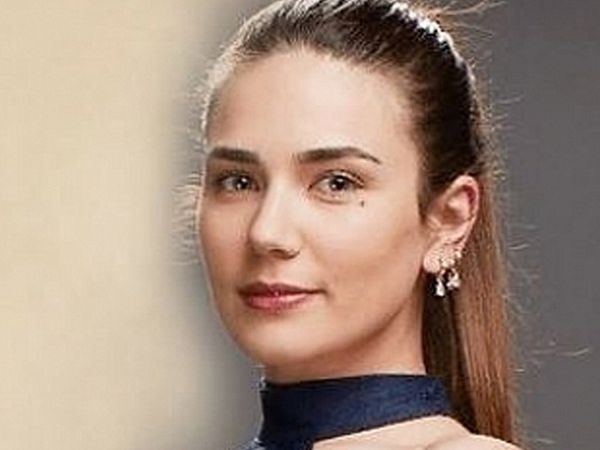 Buse Varol sütyensiz fotoğrafını paylaştı! Alişan öfkeden deliye döndü artık hiçbir şey eskisi gibi olmayacak