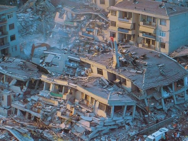 Büyük İstanbul depreminde en fazla hasar görmesi beklenen ilçeler hangileri?