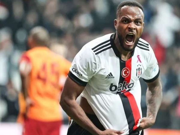 Cyle Larin'den Beşiktaş ve Milli Takım Açıklaması!