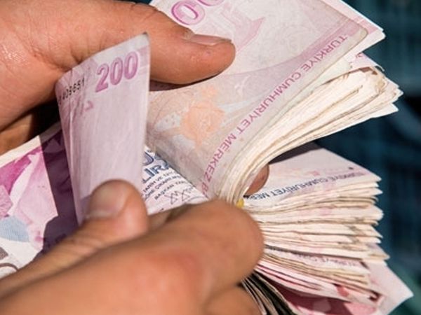 Devlet Genç Ve Kadın İstihdamlarında İşverenlere Maddi Destekte Bulunacak