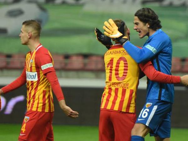 Kayserispor Forması Giyen Doğan Alemdar, Galatasaray Yolunda!