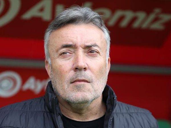 Galatasaray'da Domenec Torrent Alanyaspor Maçı Öncesi Alpaslan Öztürk'ü Odasından Kovmuş!