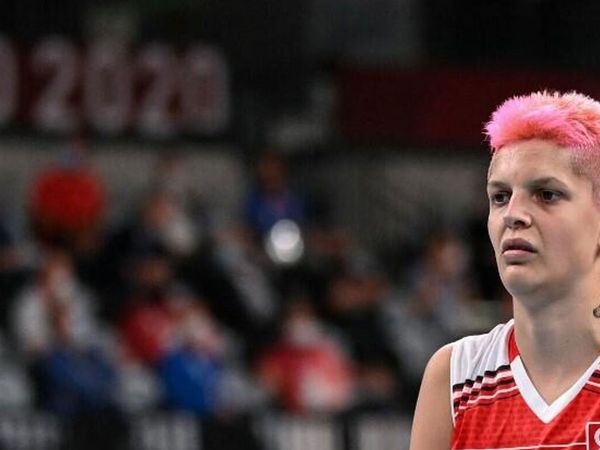 Ebrar Karakurt maç sonrası kendisiyle röportaj yapmak isteyen TRT spikerine öyle bir şey yaptı ki…