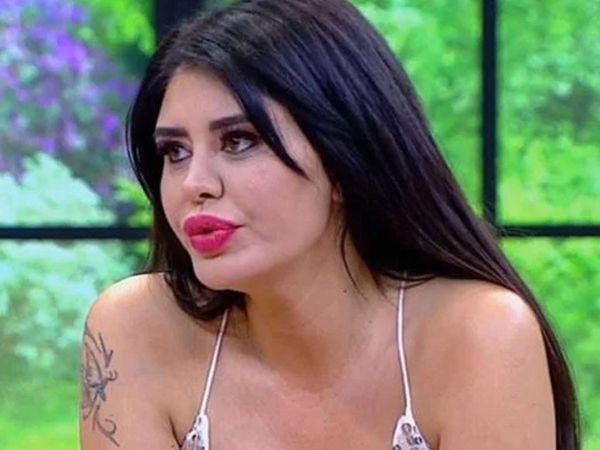 Ebru Polat yine yaptı yapacağını sosyal medyada paylaştı! 'Evli birinden hamileyim...'