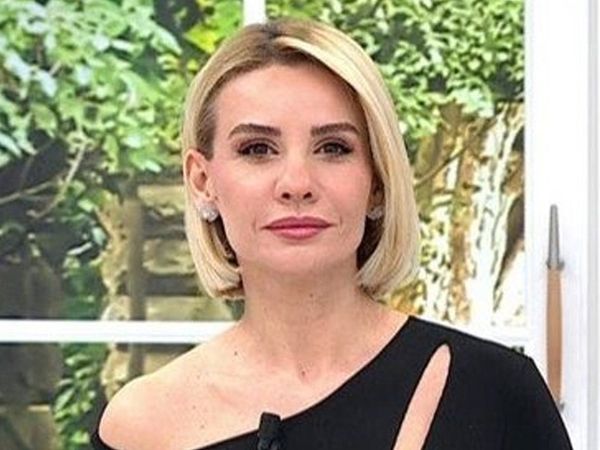 Ekranların fenomen sunucusu Esra Erol’un paylaşımı olay oldu! Kıyafetinin yarısı yok