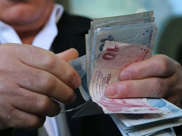 Emekli İkramiyeleri ve Zamlı Maaşlar Ne Zaman Hesapta?