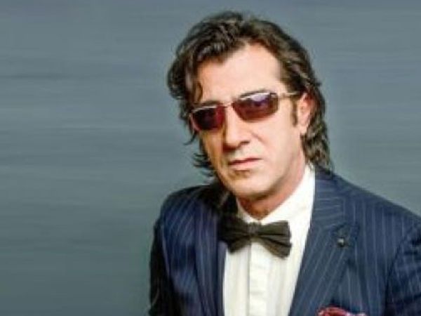 Erhan Güleryüz Kimdir?