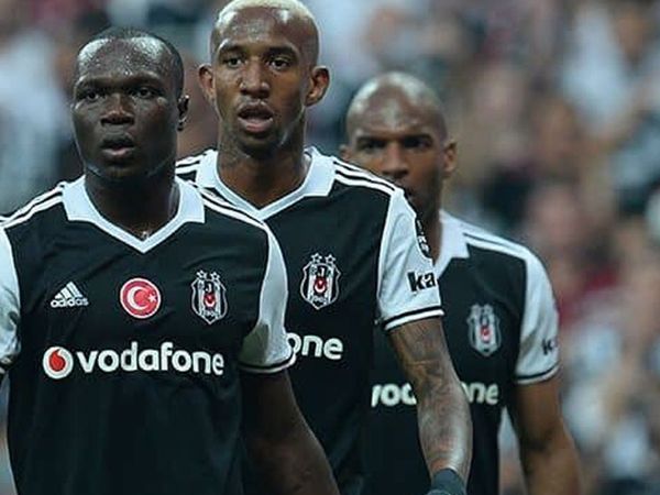 Eski Beşiktaşlı Anderson Taliscsa ve Vincent Aboubakar'ın Takımı Al Nassr Asya Şampiyonlar Ligi'nden Men Edildi!