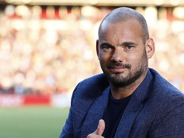 Eski Galatasaraylı Wesley Sneijder'den Hakan Çalhanoğlu hakkında dikkat çeken sözler!