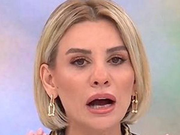 Esra Erol'u Hiç Böyle Görmediniz Canlı Yayında Sinir Krizi Geçirdi!