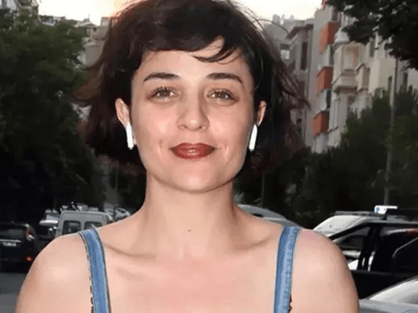 Evlenmeden hamile kalan ünlü kadınlar
