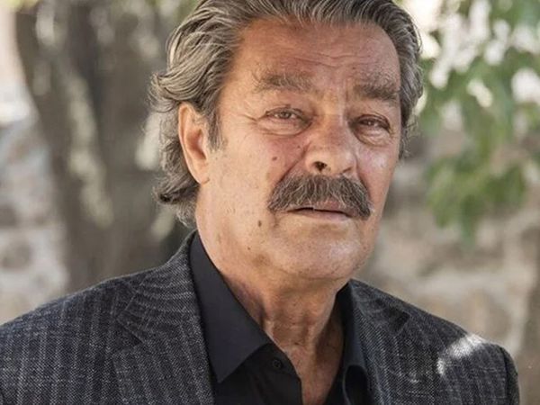 Felç geçiren usta oyuncu entübe edilmişti: Son durum açıklaması geldi!