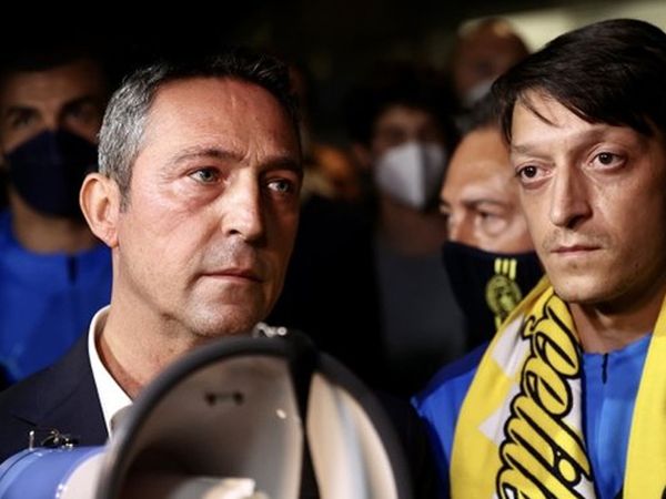 Fenerbahçe Başkanı Ali Koç'un Mesut Özil Hakkında Söylediği Sözler Avrupa'da Gündem Oldu!