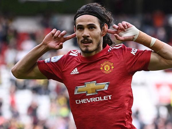 Fenerbahçe, Edinson Cavani'yi Transfer Etmek İçin Yoğun Bir Mesai Harcıyor!