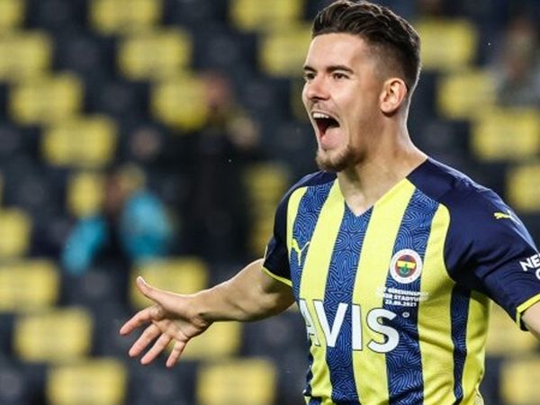 Fenerbahçe Ferdi Kadıoğlu'nun İç Transferinde Anlaşmayı Sağladı!