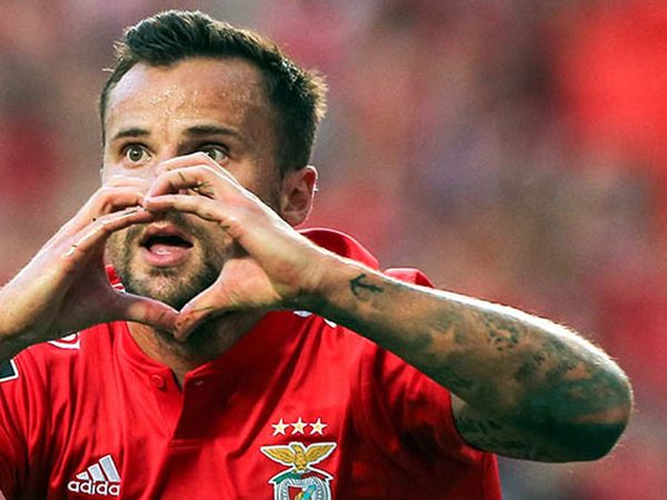 Fenerbahçe Haris Seferovic'i Transfer Etmek İstiyor!