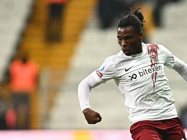 Fenerbahçe Hatayspor'dan Sam Adekugbe'yi transferde gözüne kestirdi!