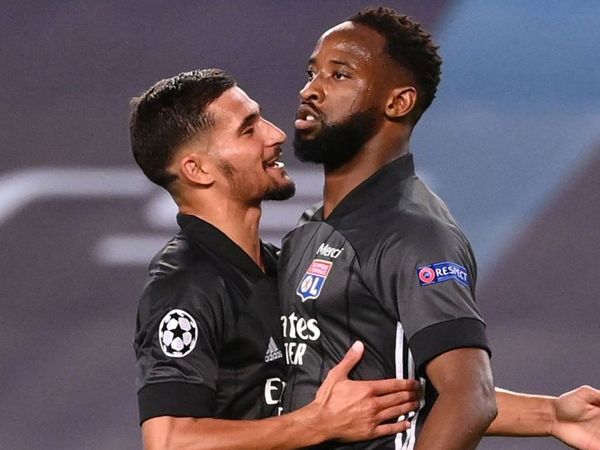 Fenerbahçe Moussa Dembele'yi Kiralık Olarak Kadrosuna Katmak İstiyor!