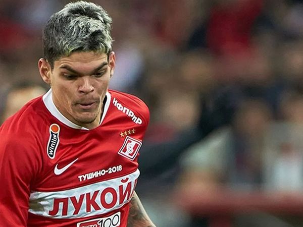 Fenerbahçe sol bek transferinde gündemine Ayrton Lucas'ı aldı!