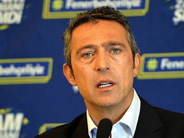 Fenerbahçe Taraftarlarının Başkan Ali Koç'a Verdiği İlginç Tepkiler!