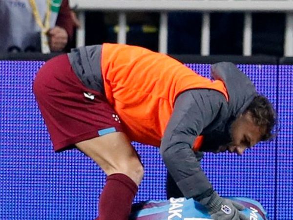 Fenerbahçe - Trabzonspor derbisinde yaşanan olaylar medyada yer bulmadı! Benzer olaylar Trabzon'a ceza yağmıştı