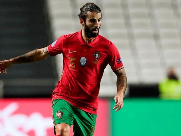 Fenerbahçe transferde gözüne Sergio Oliveira'yı kestirdi!