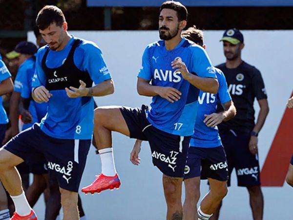 Fenerbahçe'de İrfan Can Kahveci Antrenmanlara Başladı!