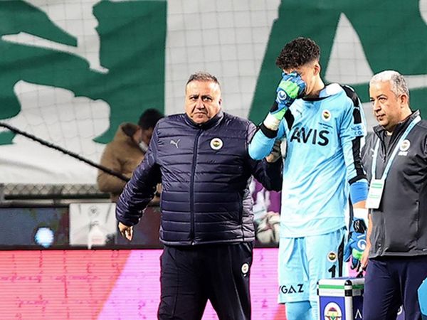 Fenerbahçe'de Kaleci Krizinin Nedeni Belli Oldu!