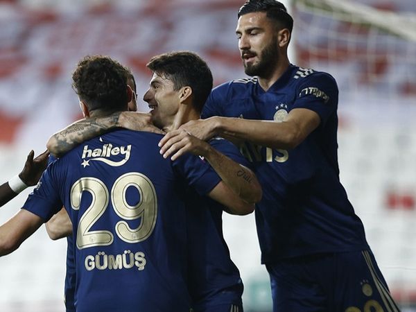 Fenerbahçe'den Ayrılan Diego Perotti'den Dikkat Çeken Açıklama!