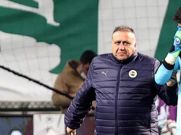 Fenerbahçeli Altay Bayındır'ın Sahalardan Uzak Kalacağı Süre Belli Oldu!