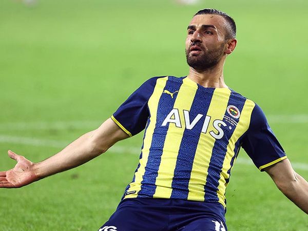 Fenerbahçeli Serdar Dursun'u İtalyan Ekibi Venezia Transfer Etmek İstiyor!