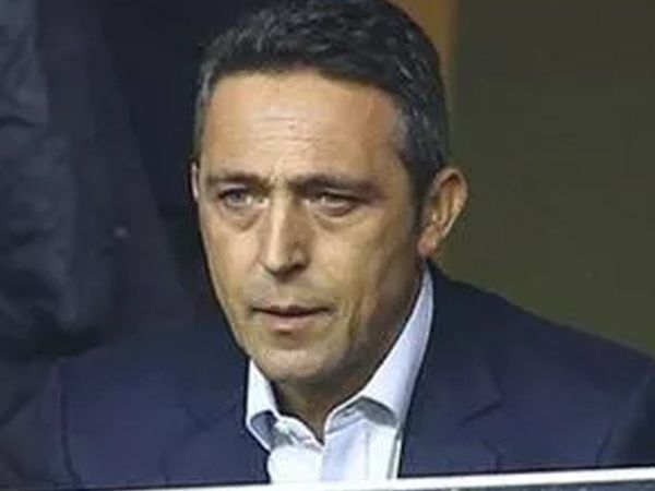 Fenerbahçe'nin Kayserispor'a Türkiye Kupası'nda Elenmesi Sonrası Ali Koç Soyunma Odasına İndi!