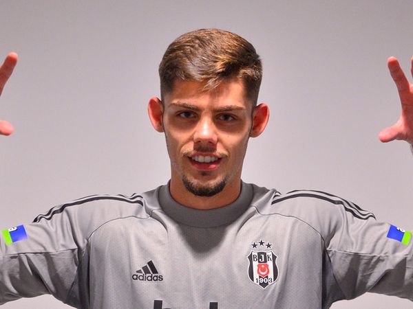 Francisco Montero Kimdir?