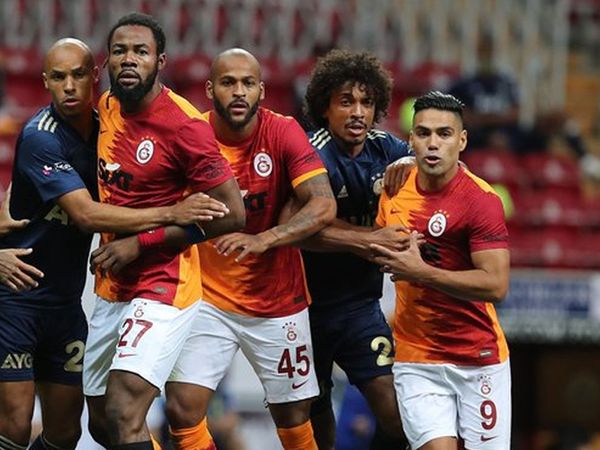 Galatasaray - Fenerbahçe Derbisi Öncesi Çarpıcı İstatistik!