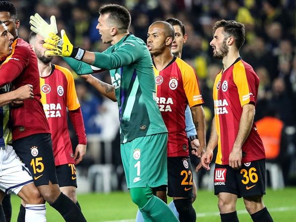 Galatasaray - Fenerbahçe Derbisinin Faturası İki Takıma da Ağır Yansıdı!