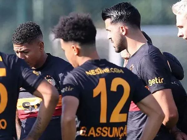 Galatasaray Gustavo Assunçao İle Yolları Ayırdığını Resmen Duyurdu!