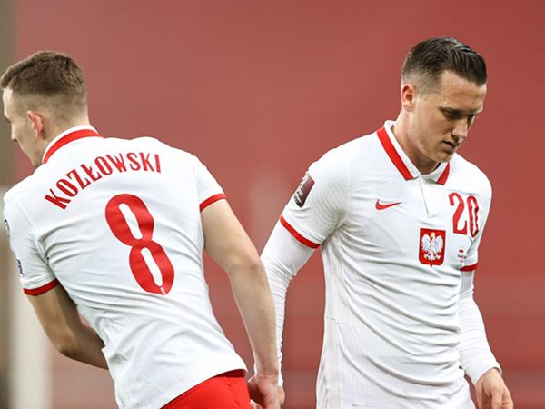 Galatasaray Transferde, Kacper Kozlowski'yi Gözüne Kestirdi!